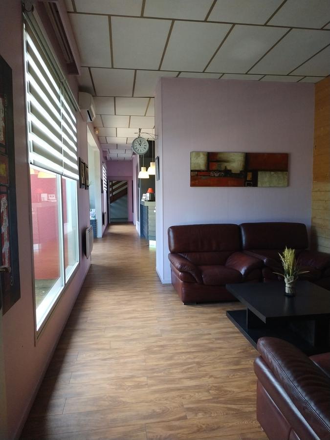 Hotel - Restaurant Du Lac - Agen Boe Bagian luar foto